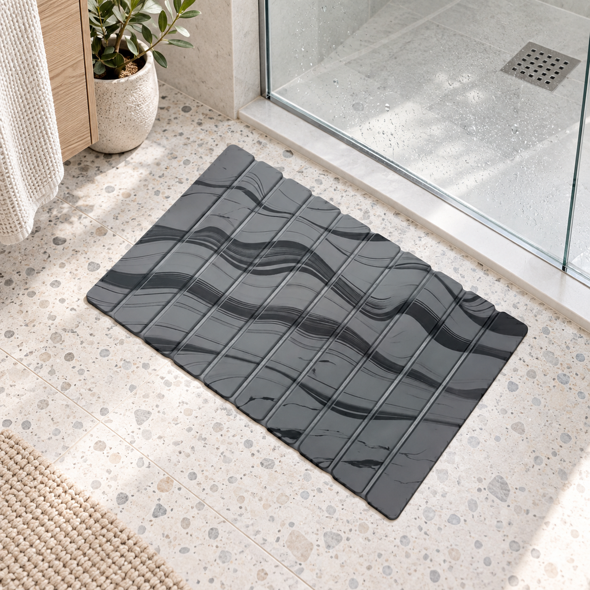 Caillebotis Diatomite Marbre – Gris Orage dans une ambiance spa